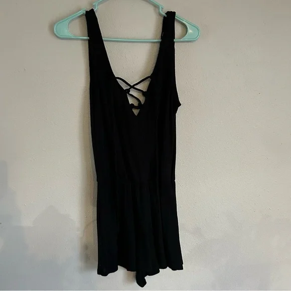 Black Ribbed Romper - Picture 2 of 5